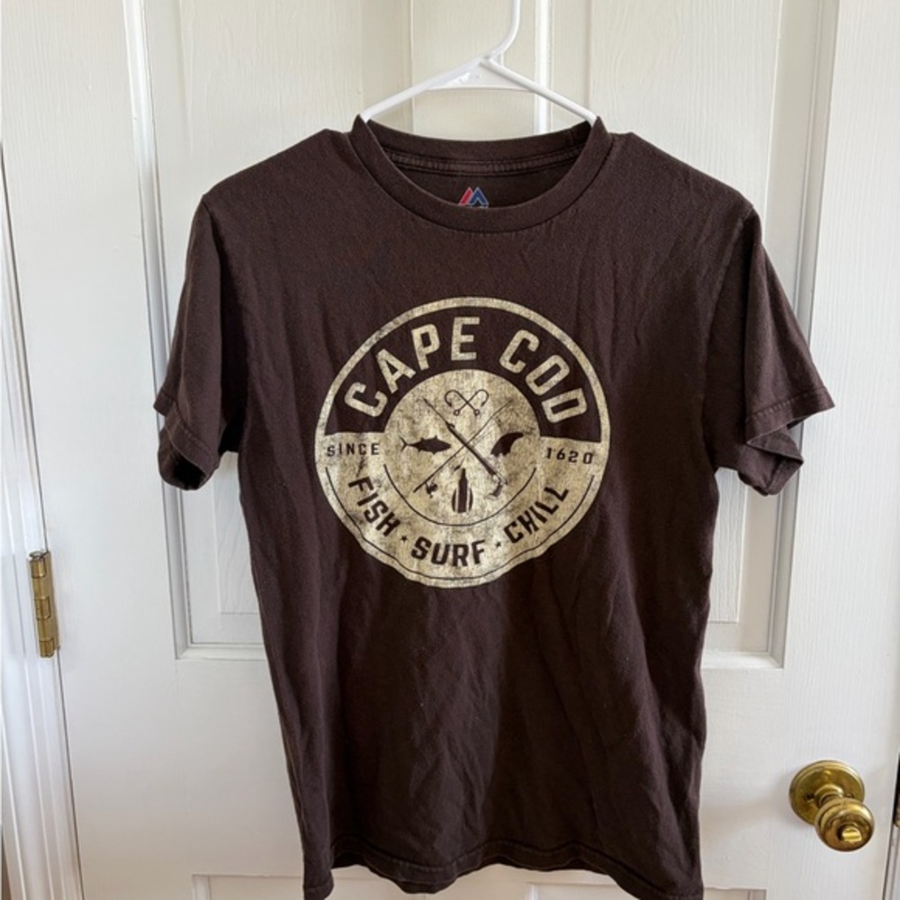 Majestic Brown Cape Cod Tee